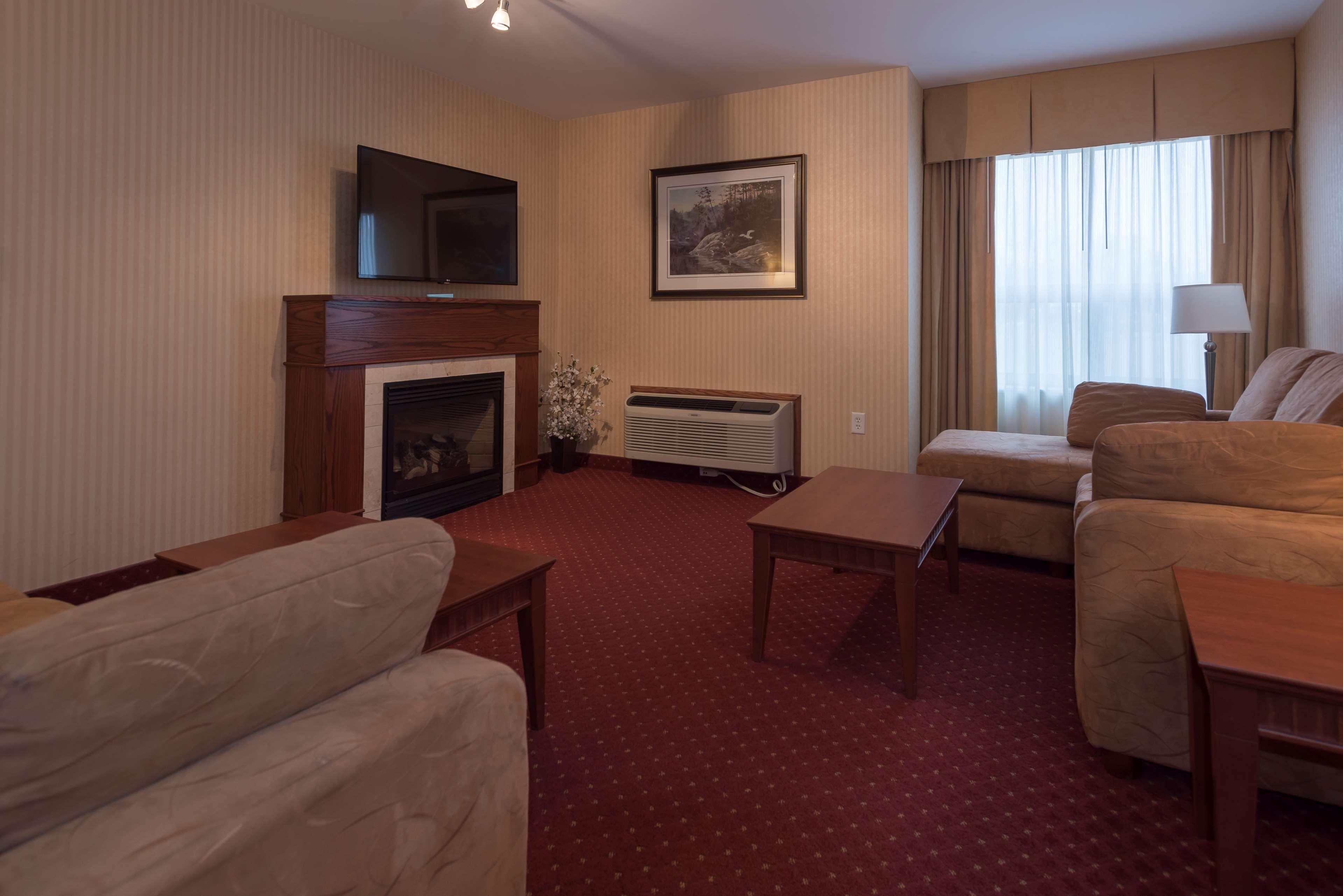 Best Western Plus Otonabee Inn Peterborough Esterno foto
